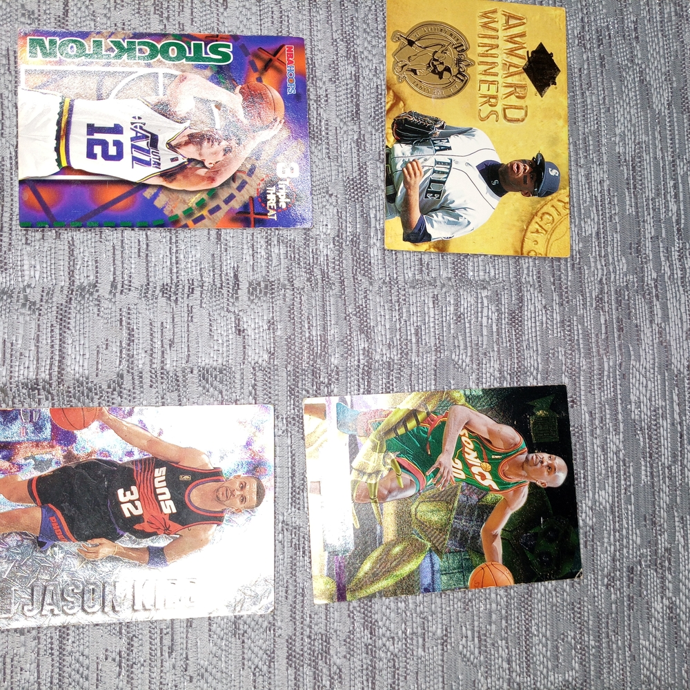 Basketball Trading Cards Set